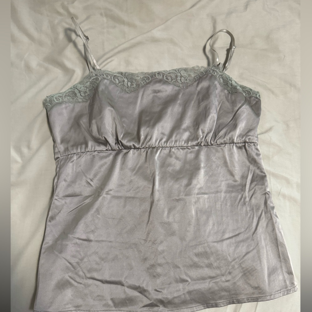 Women’s New York & Company grey lace camisole